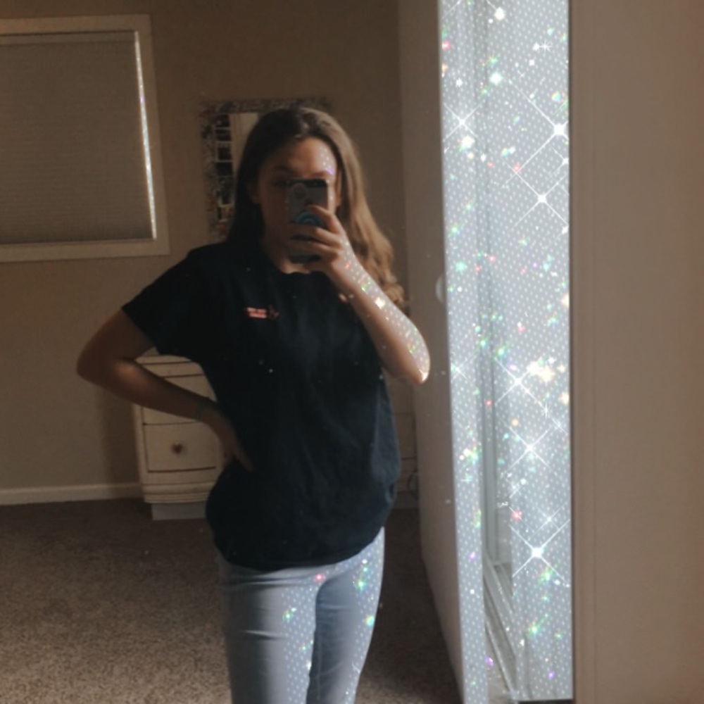 McMenamin’s tee shirt